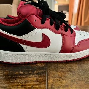 Jordan Air 1 Low "White/Gym Red/Black" Men's Basketball Shoe